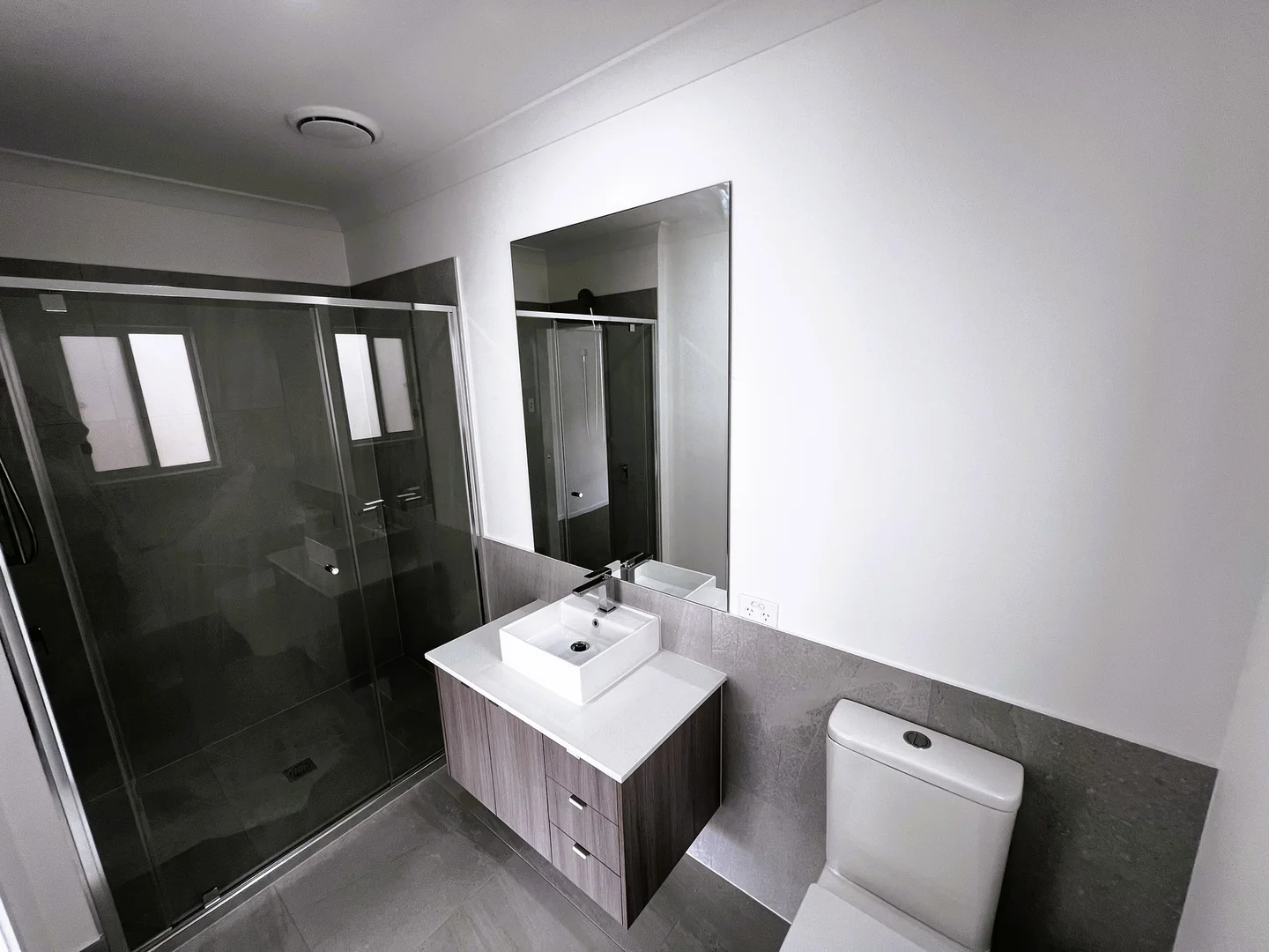 Additional image 3 of 2/33 Arctic Street, Thornlands QLD 4164