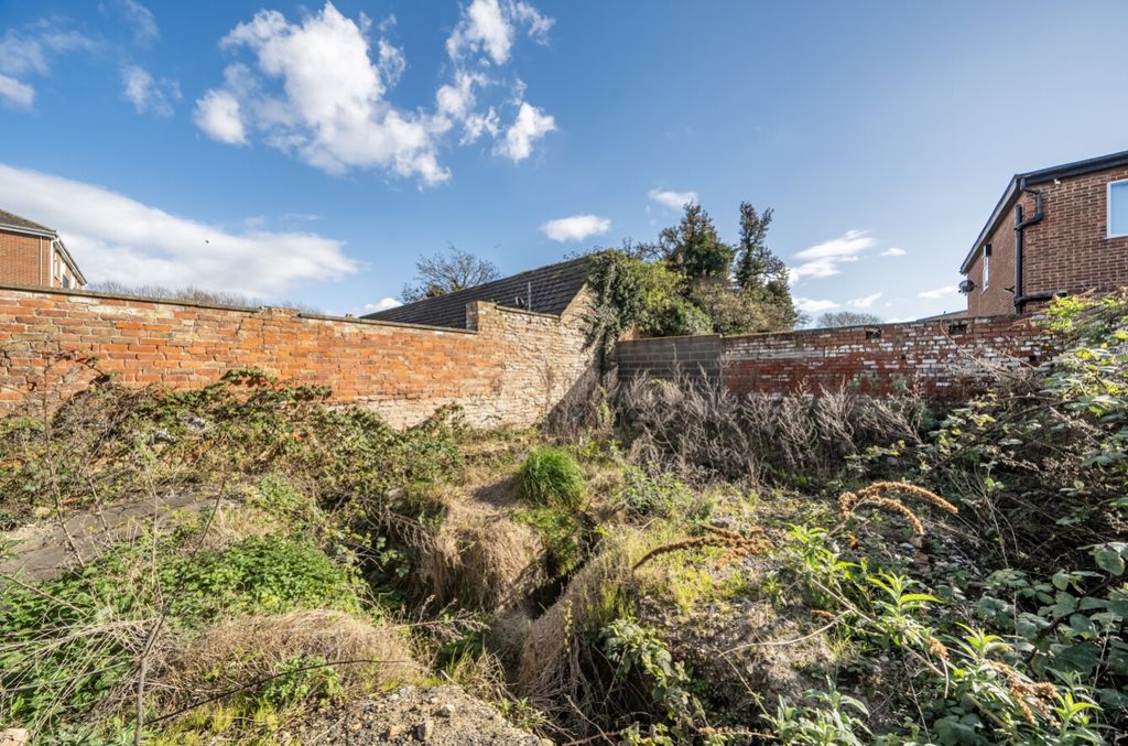 Additional image 7 of Land for saleLand Adj, 2 Eleanor Street, Grimsby, Lincolnshire DN32