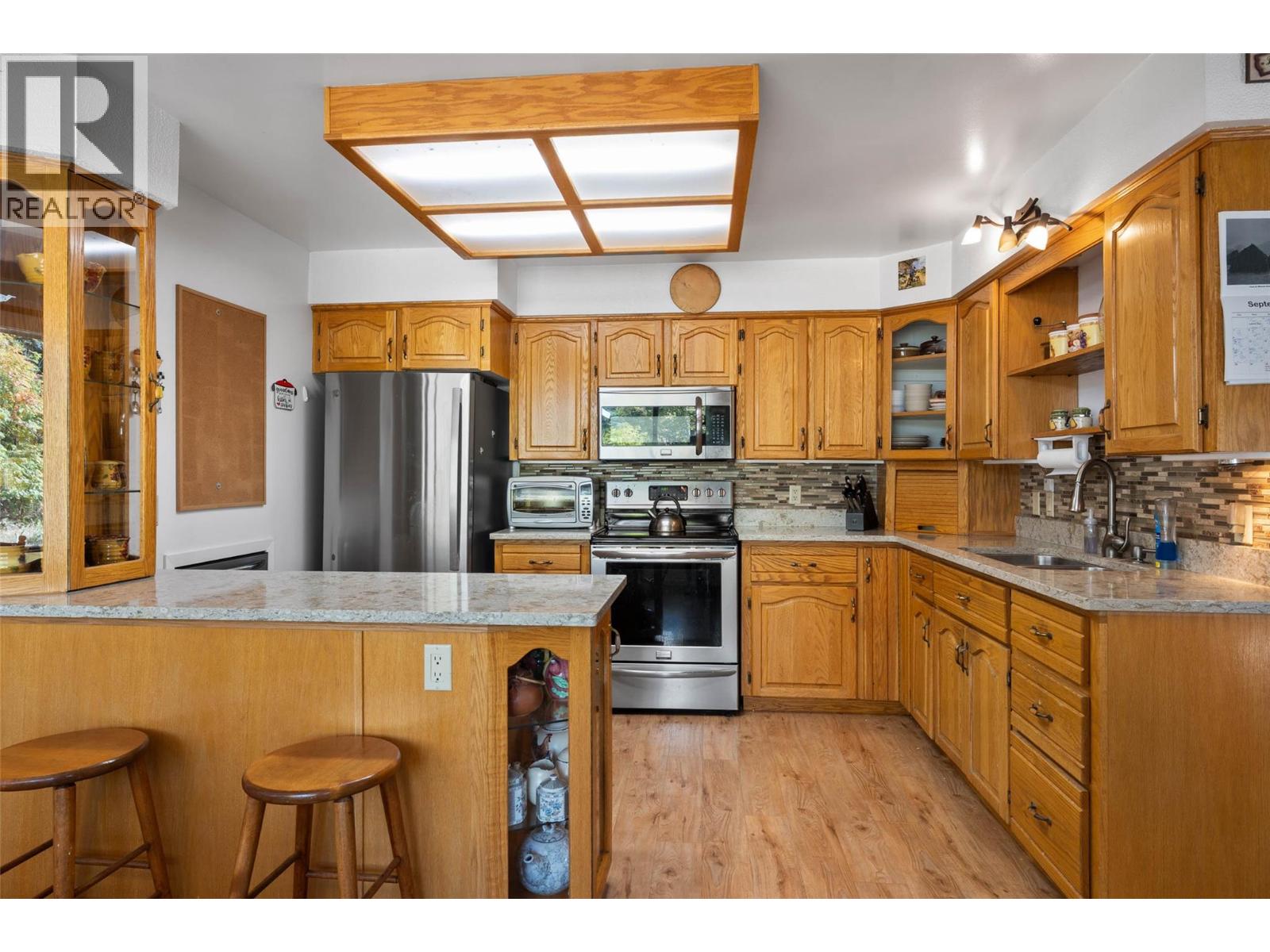 Additional image 6 of 1722 Lee Creek Drive, Lee Creek, BC, V0E1M4