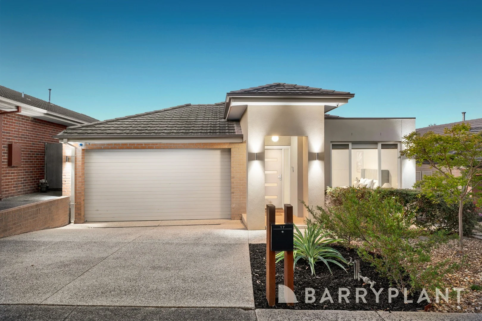 17 Queens Gardens, Bundoora VIC 3083