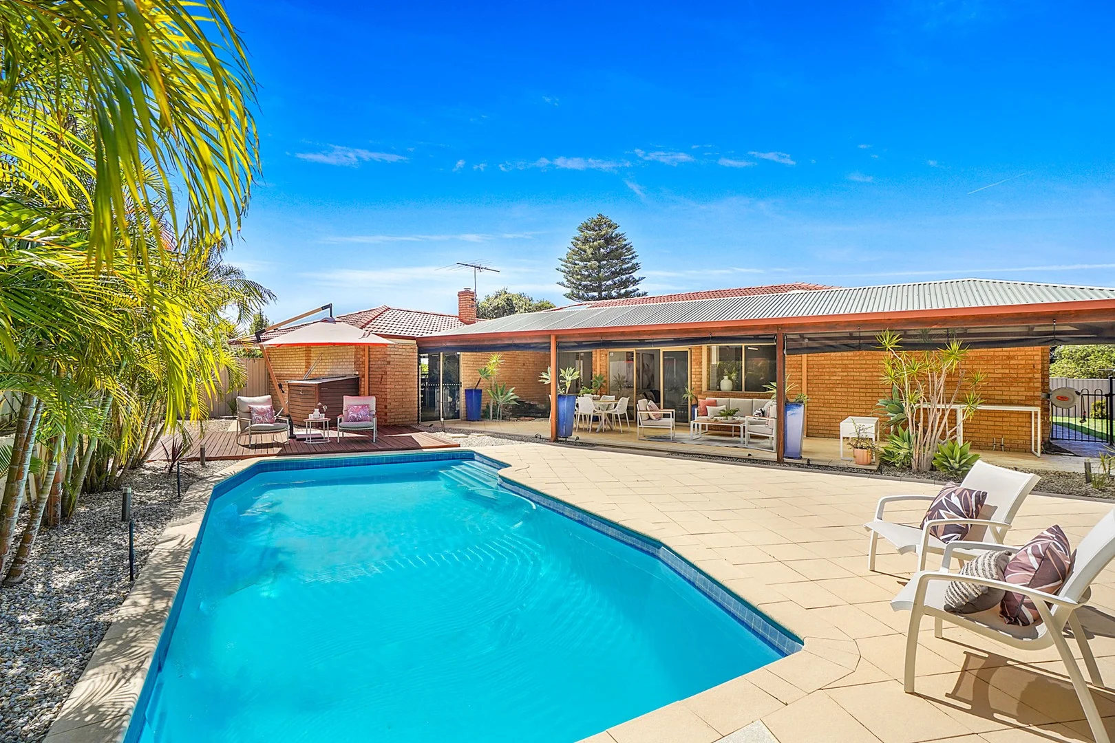 7 Pennant Place, Woodvale WA 6026