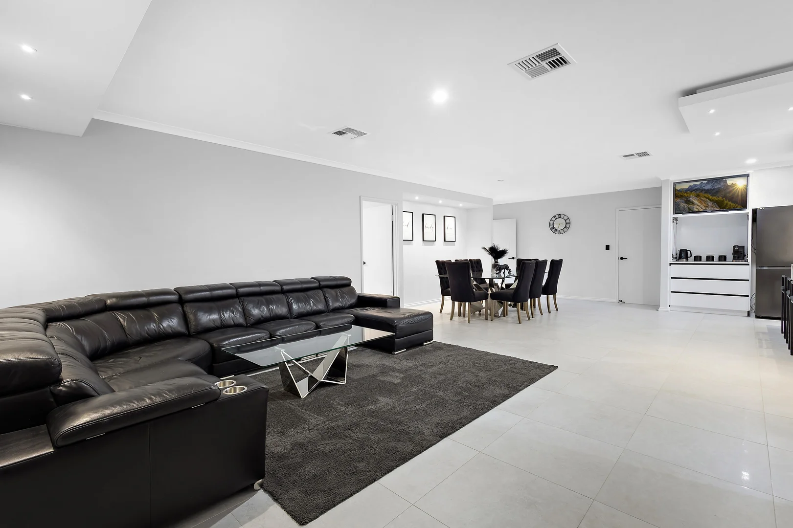 Additional image 40 of 2 Traviata Crescent, The Vines WA 6069