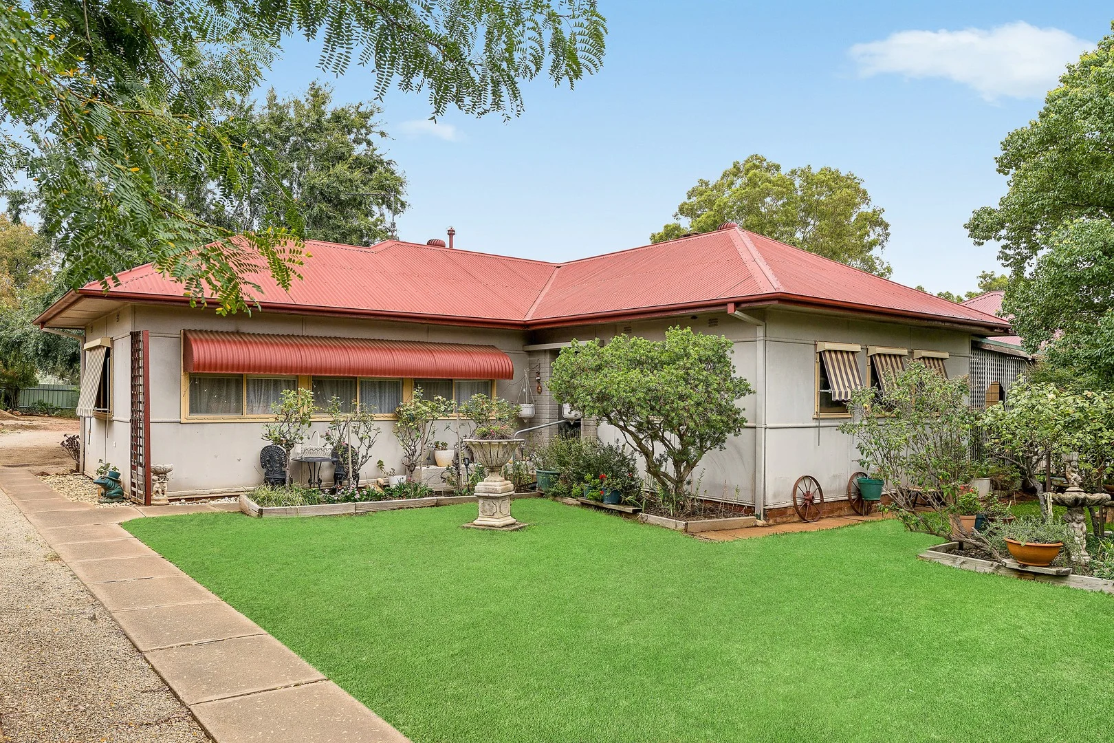 220 Austral Street, Temora NSW 2666