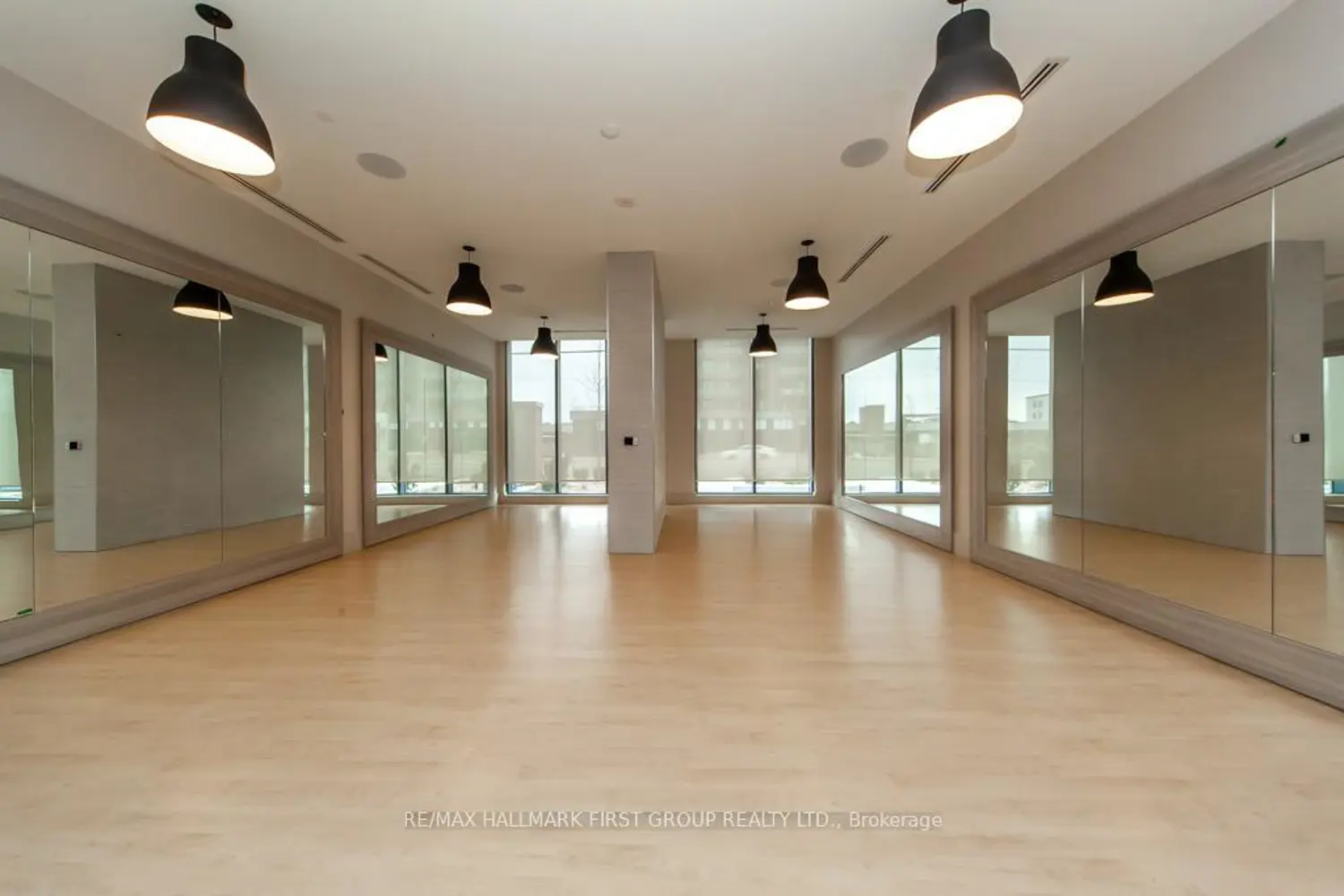 Additional image 12 of 2545 Simcoe Street 2601
