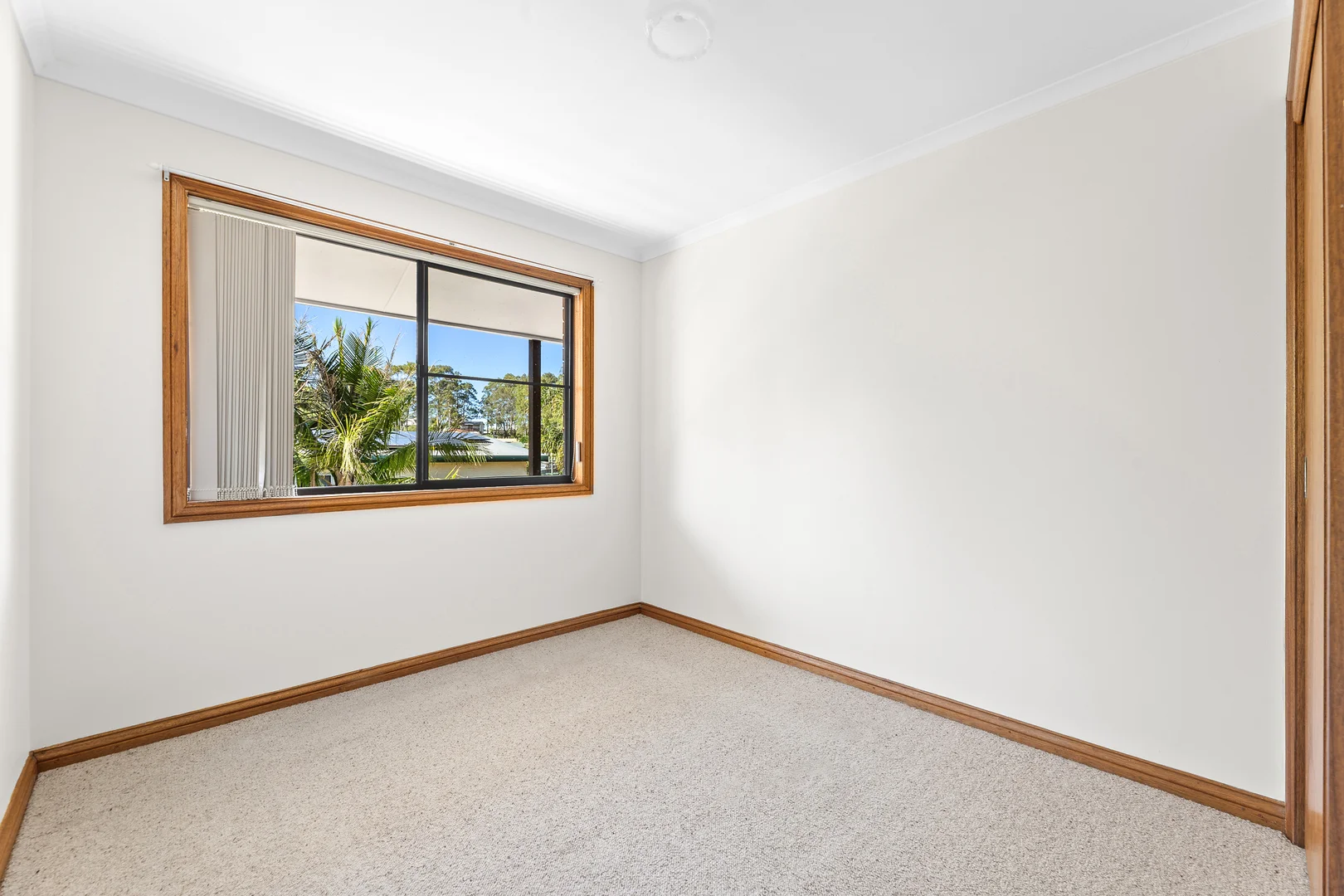 Additional image 8 of 2/27 Berrima Parade, Surfside NSW 2536