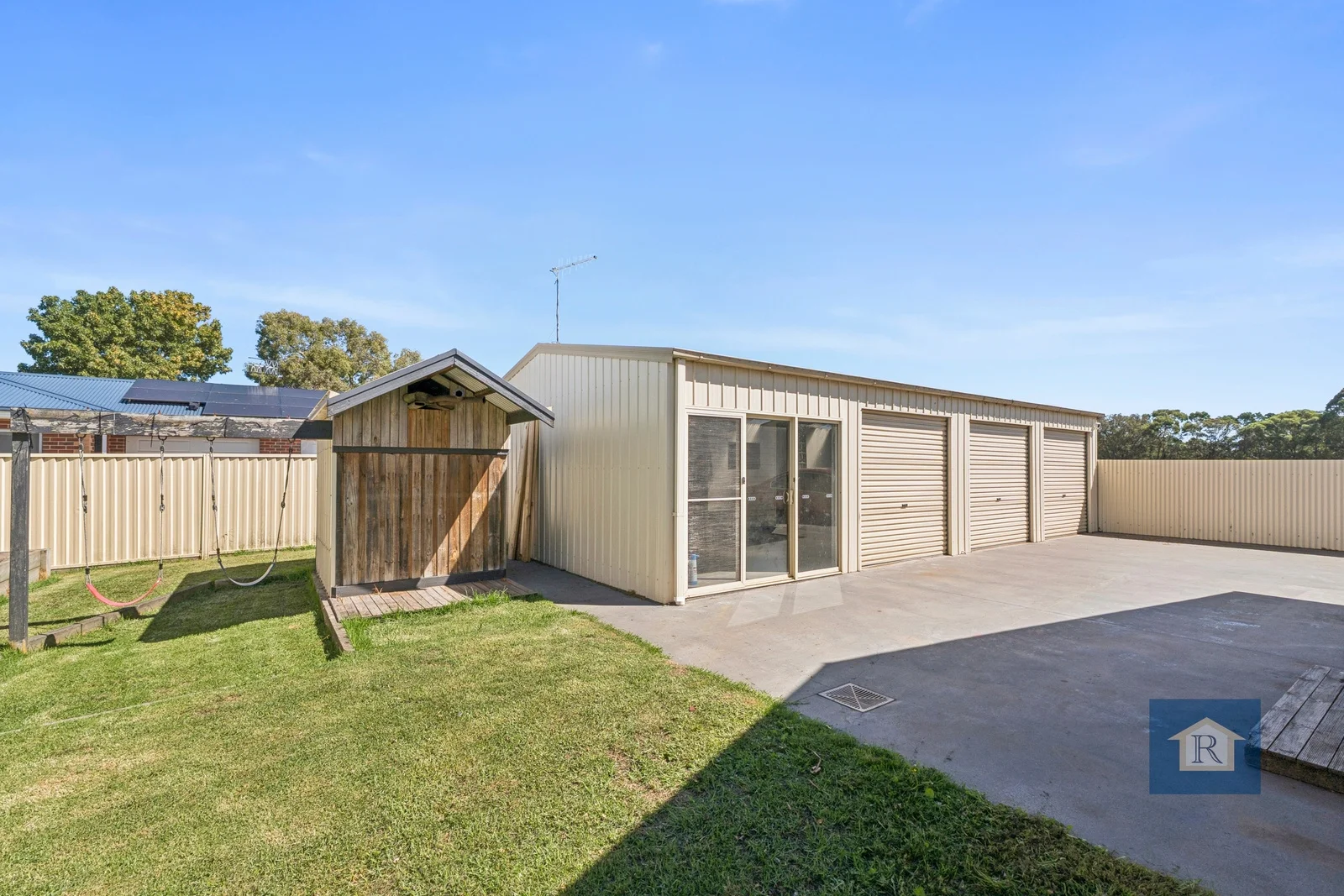94 Moore Street, Colac VIC 3250 photo 5
