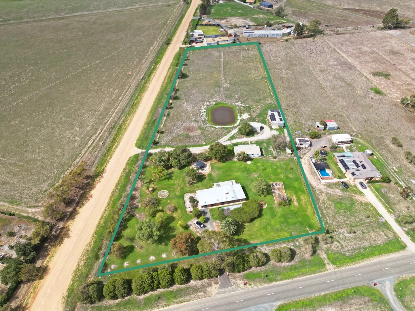 120 Mccrabb Road Road, Deniliquin NSW 2710