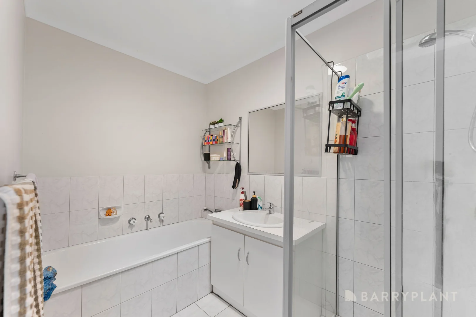 Additional image 13 of 2/52 Currunghi Court, St Albans VIC 3021