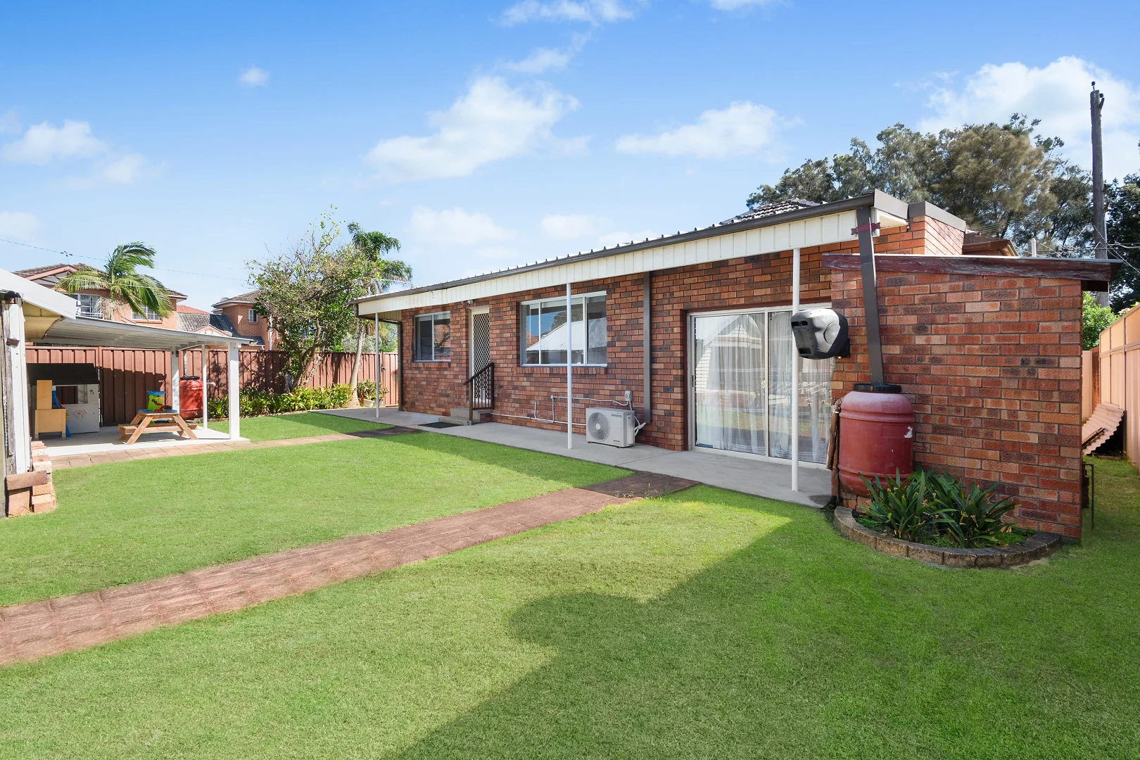 Additional image 10 of 12 Chuter Avenue, Monterey NSW 2217