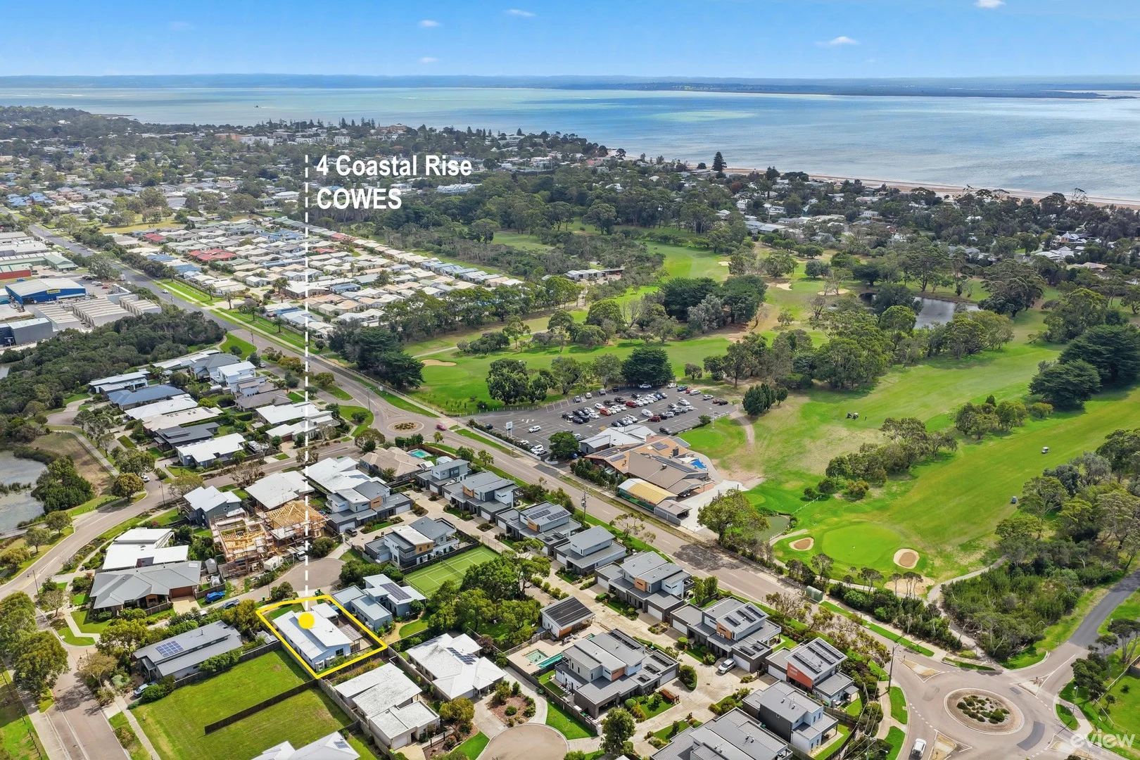 4 Coastal Rise, Cowes VIC 3922