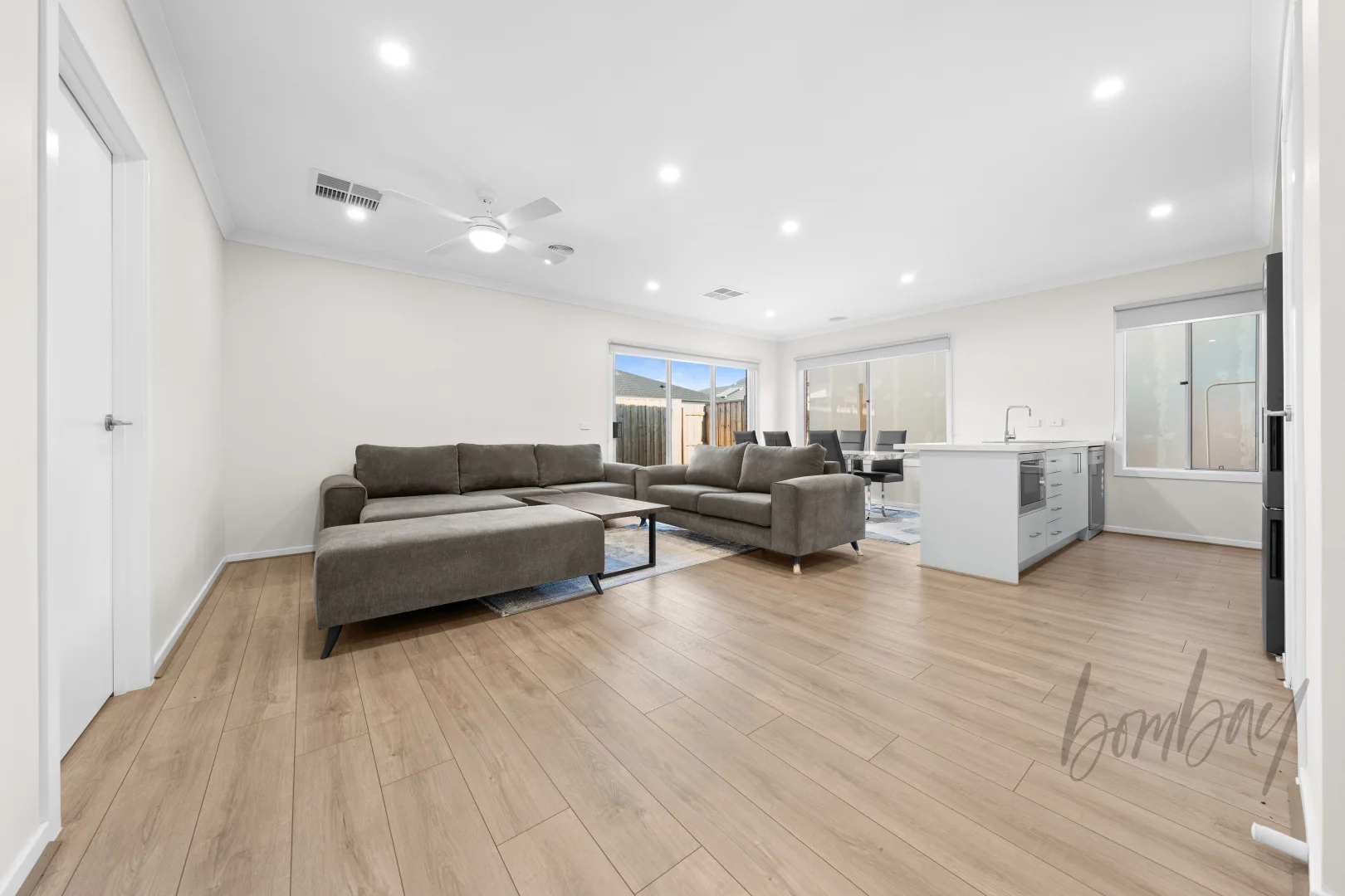 Additional image 3 of 10 Magnolia Crescent, Beveridge VIC 3753