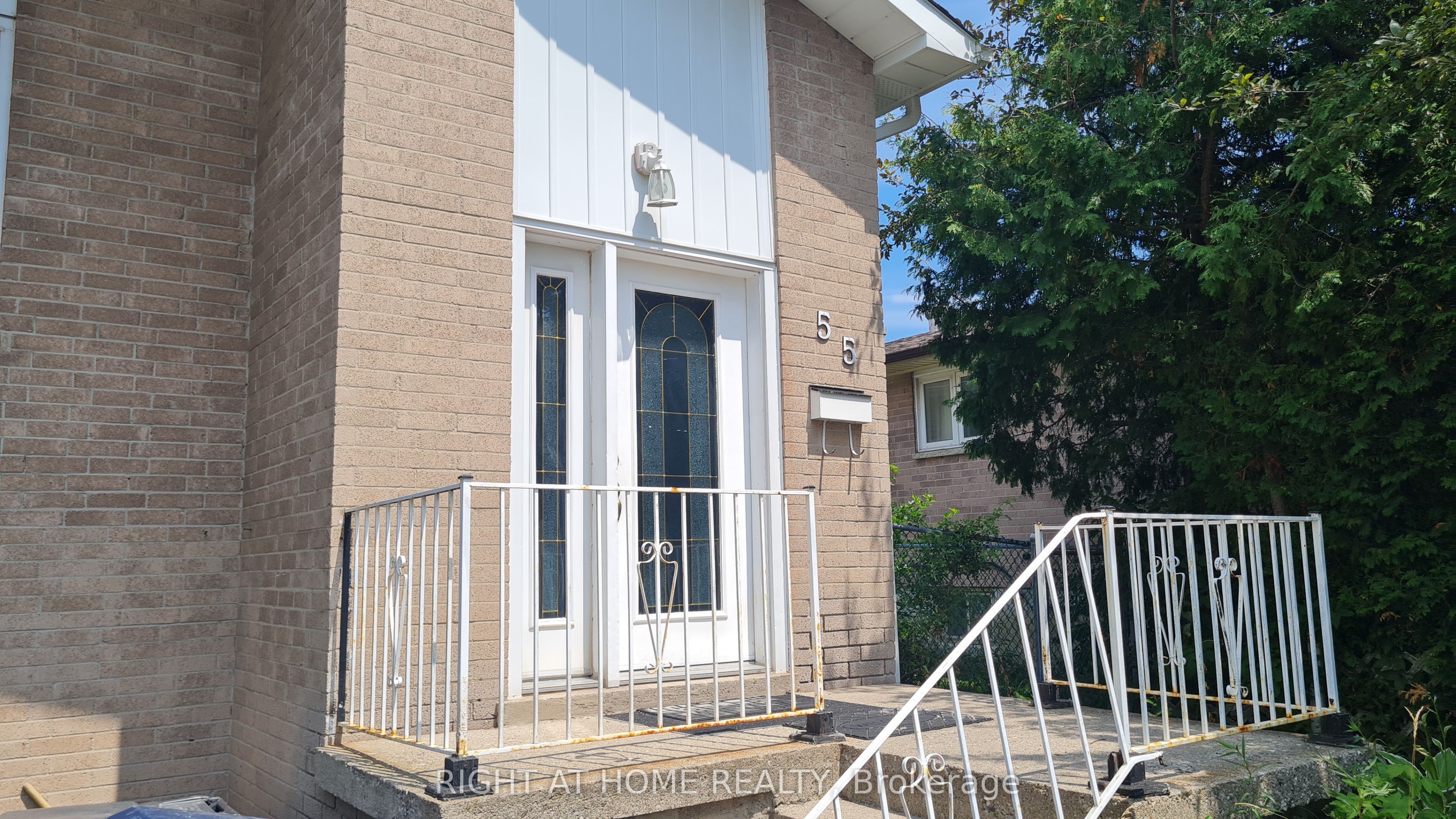55 Littleleaf Drive, Toronto, ON, M1B 1Y7 photo 2