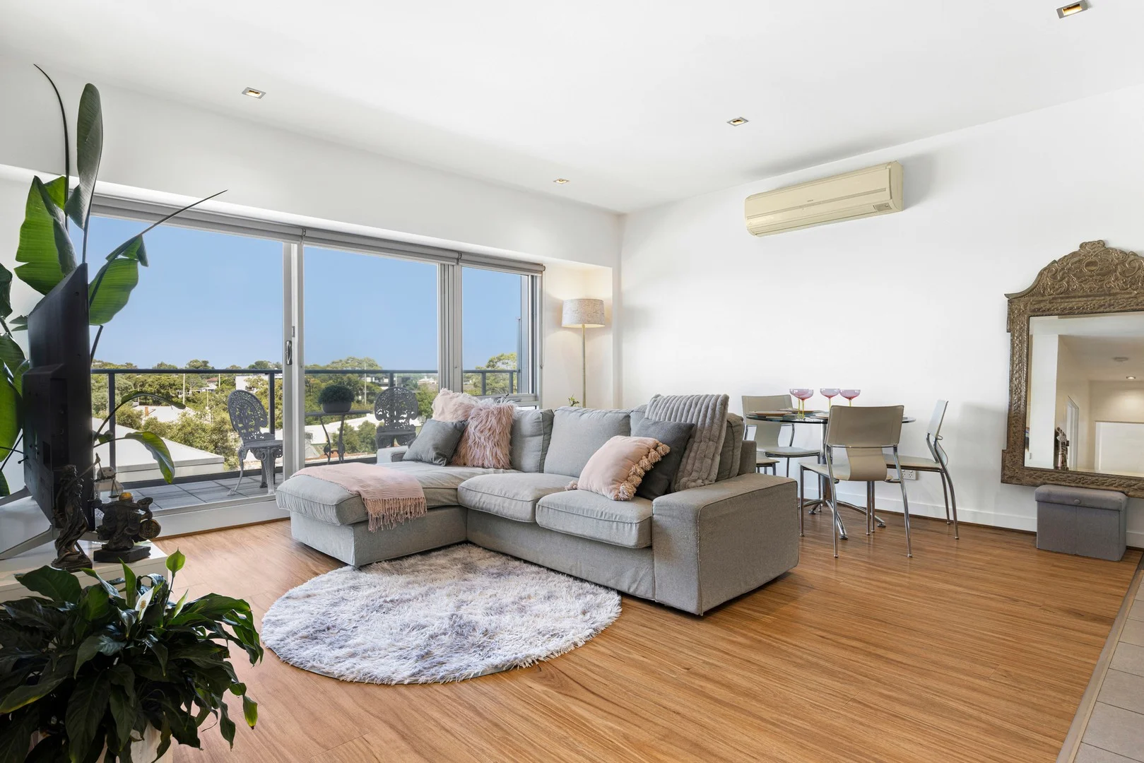 401/135 Inkerman Street, St Kilda VIC 3182