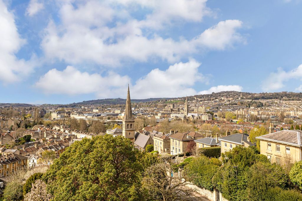 Additional image 2 of 8 bed end terrace house for saleWidcombe Crescent, Bath BA2