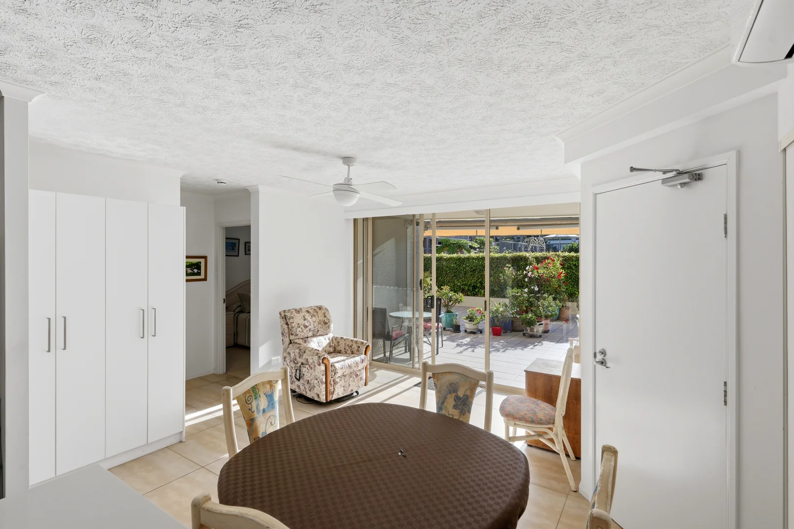 Additional image 5 of 5/4 Park Ave, Burleigh Heads QLD 4220