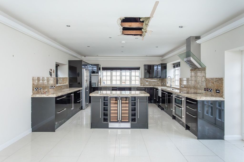 Additional image 22 of 5 bed detached house for saleBroomhouse Lane, Edlington, Doncaster DN12