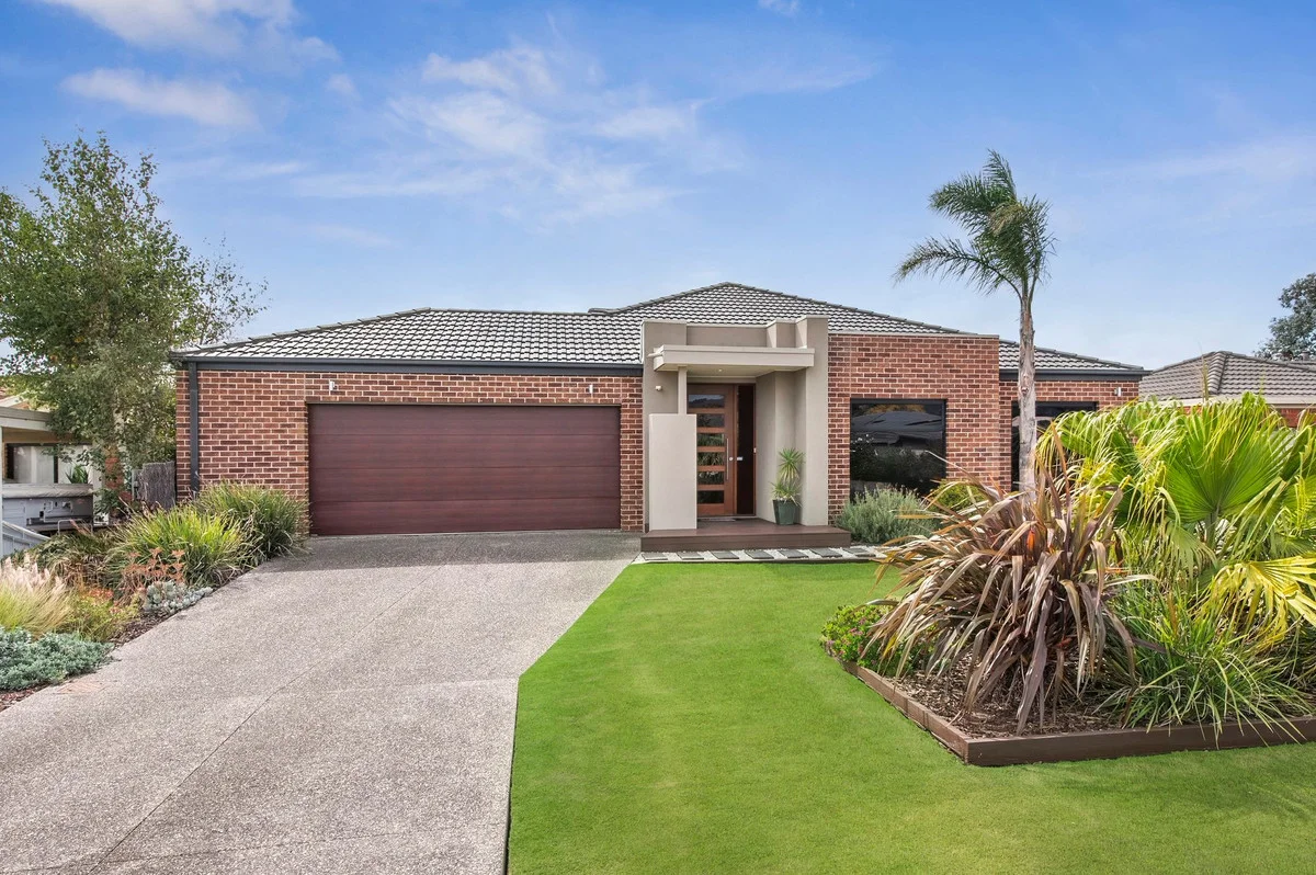 6 Lake View Drive, Safety Beach VIC 3936
