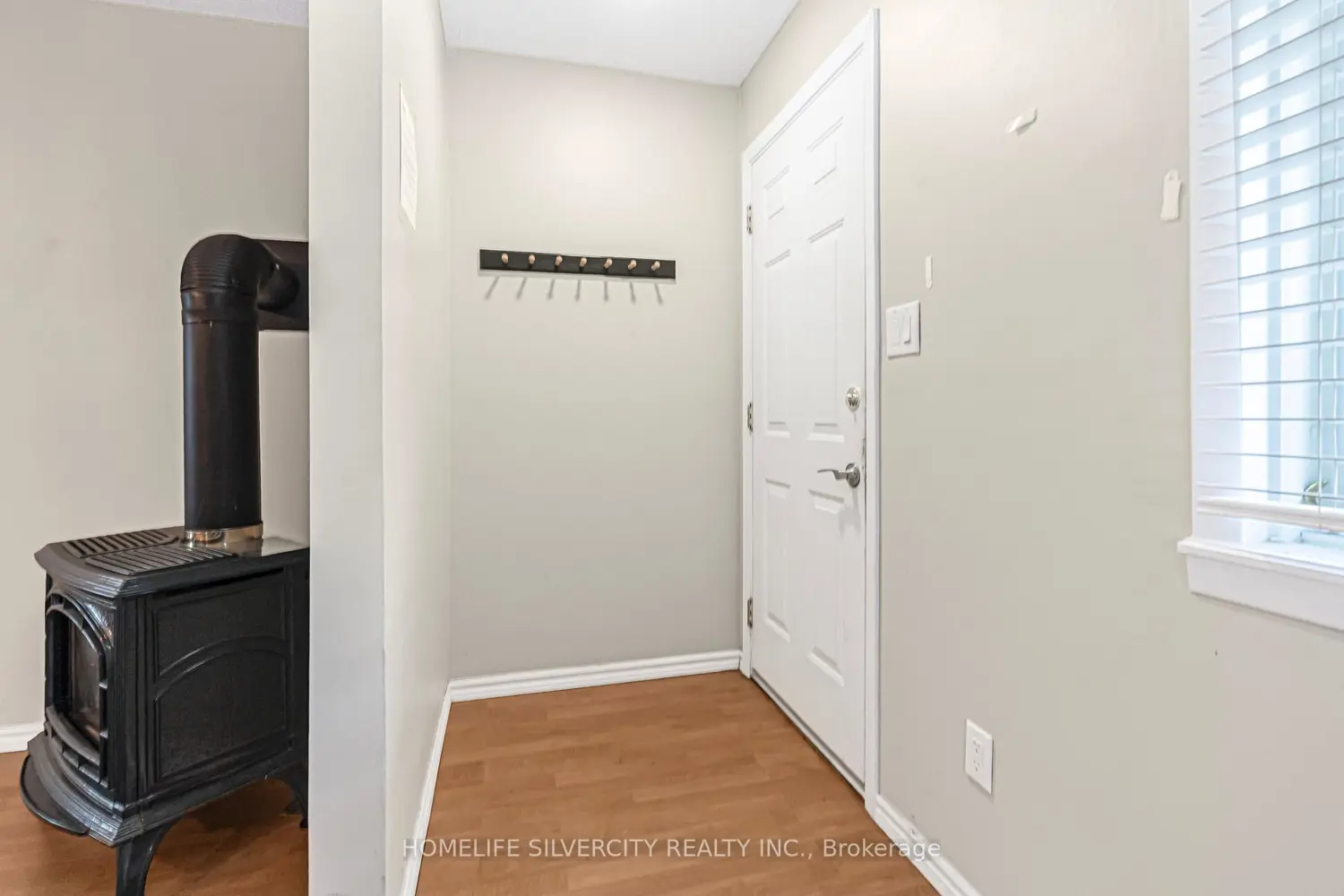 Additional image 18 of 35 Lynn Park Avenue