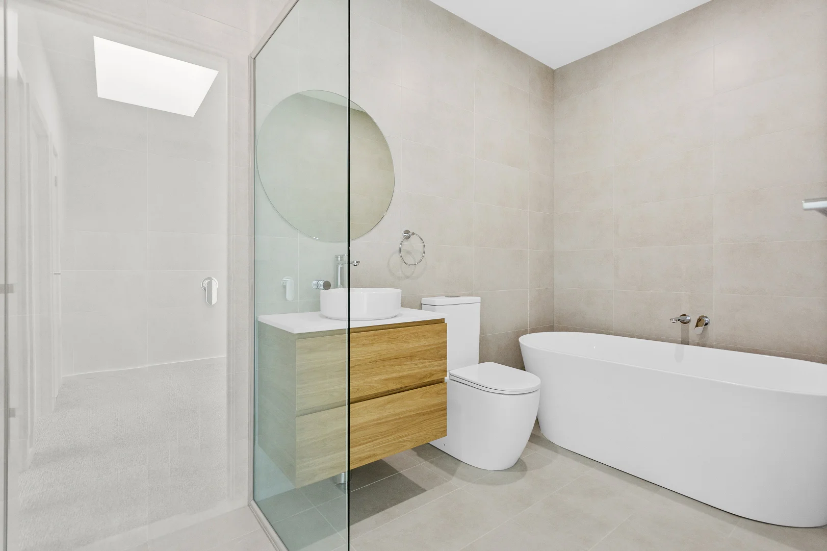 Additional image 5 of 2/3 Lassig Avenue, Mount Warrigal NSW 2528