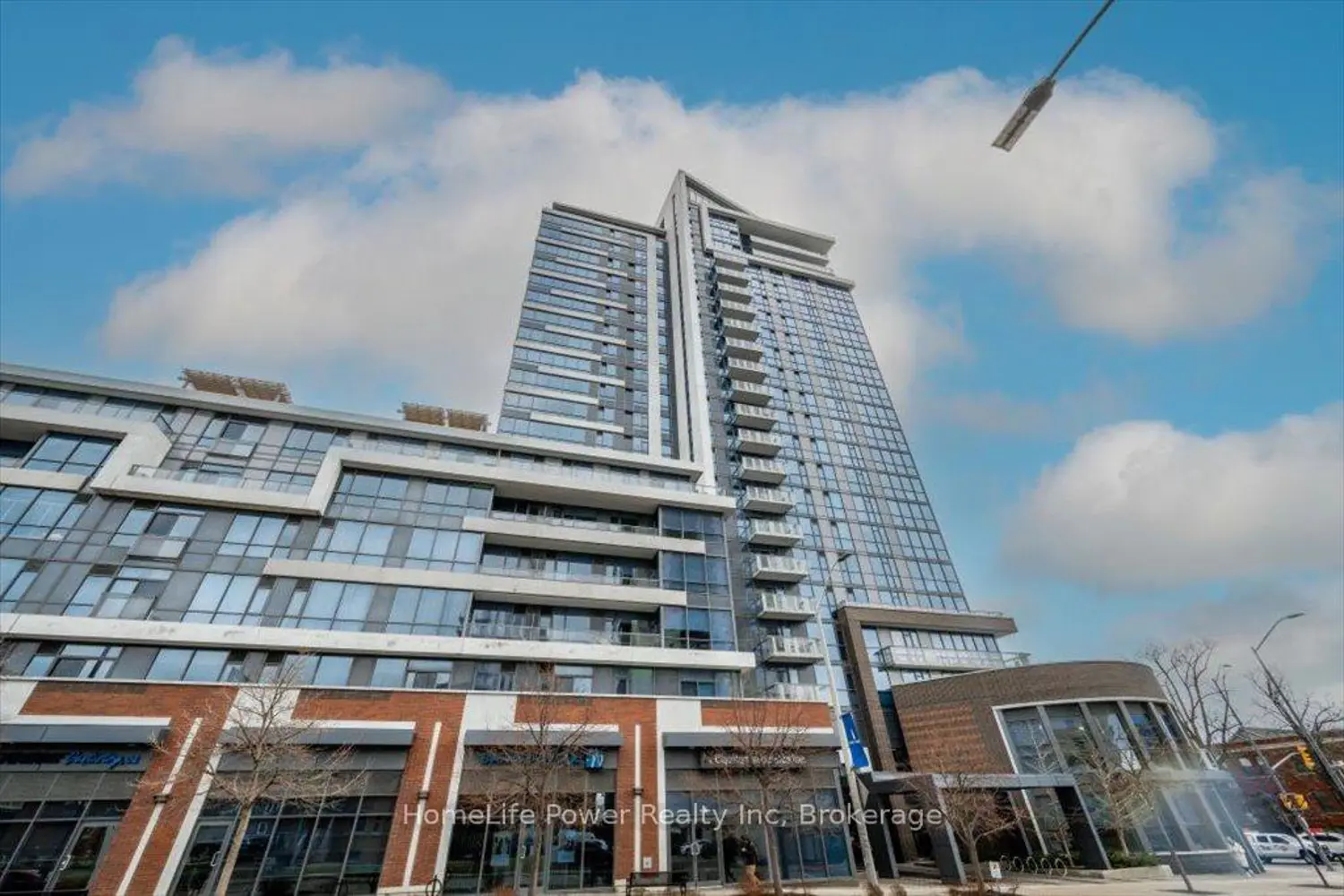 Additional image 3 of 1 Hurontario Street 2001