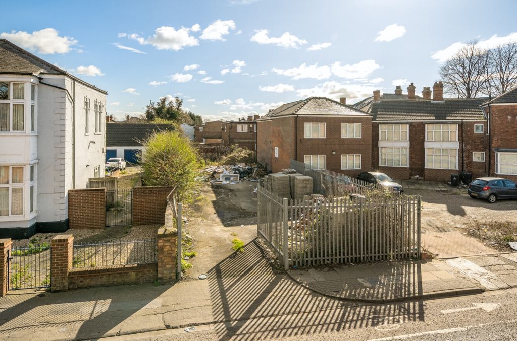 Additional image 3 of Land for saleLand Adj, 2 Eleanor Street, Grimsby, Lincolnshire DN32