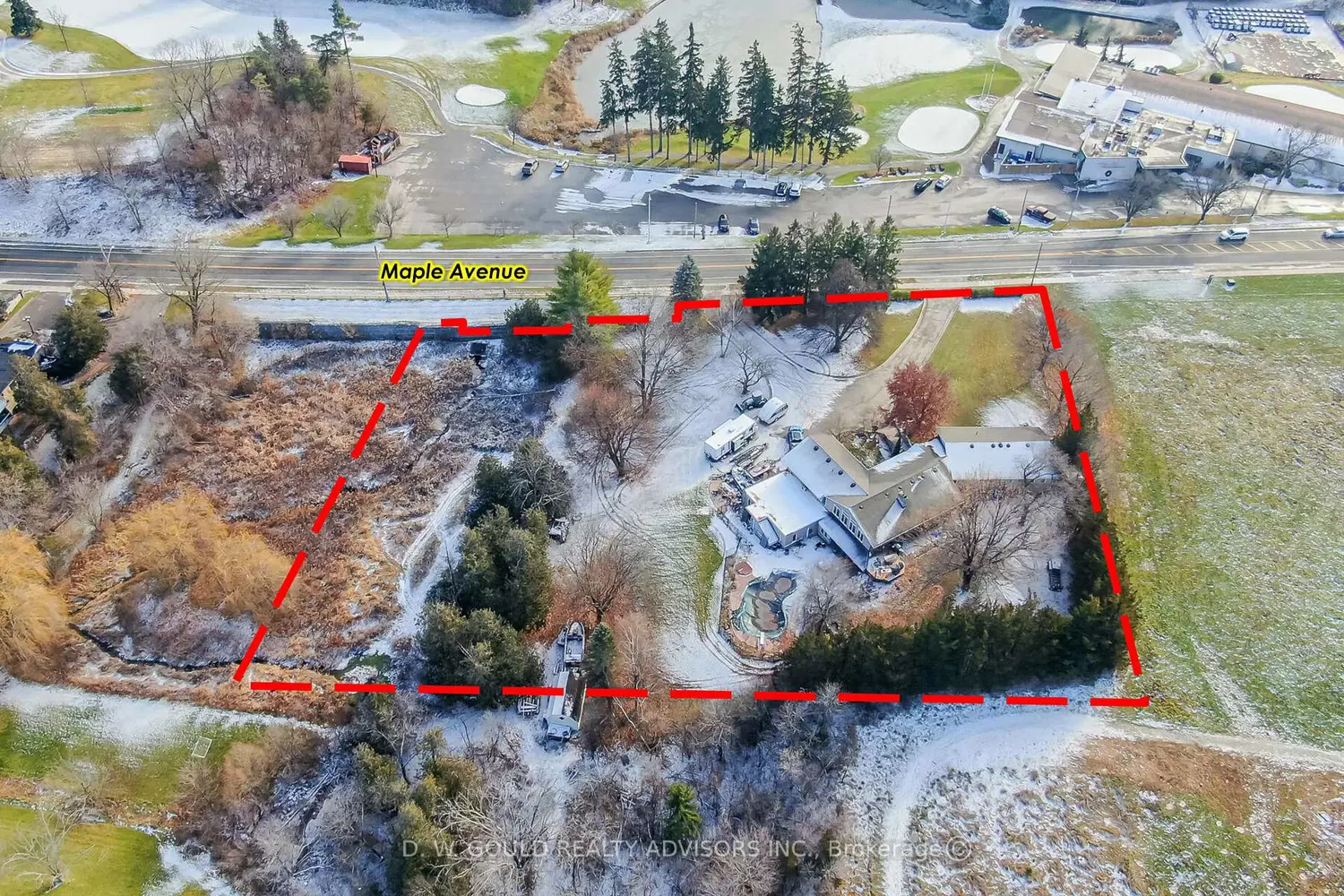 358 Maple Avenue photo 3