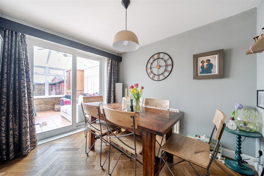 Additional image 4 of 4 bed detached house for saleWydford Close, Sherborne, Dorset DT9