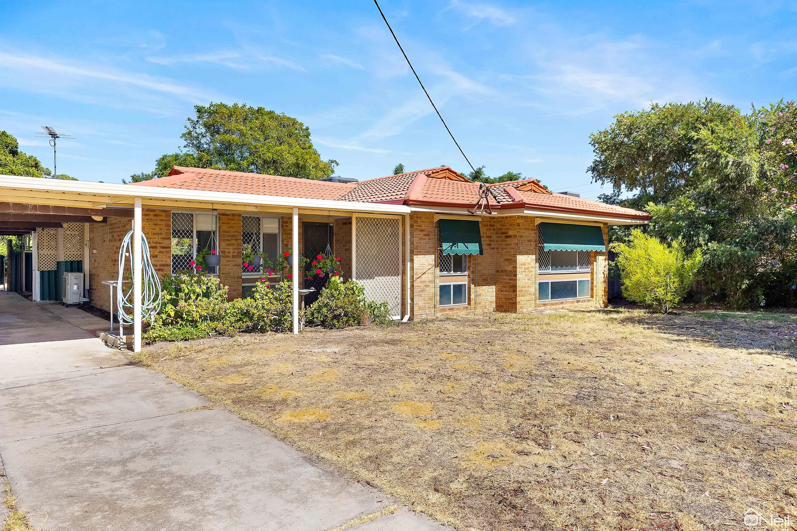 Additional image 2 of 8 Parer Close, Thornlie WA 6108
