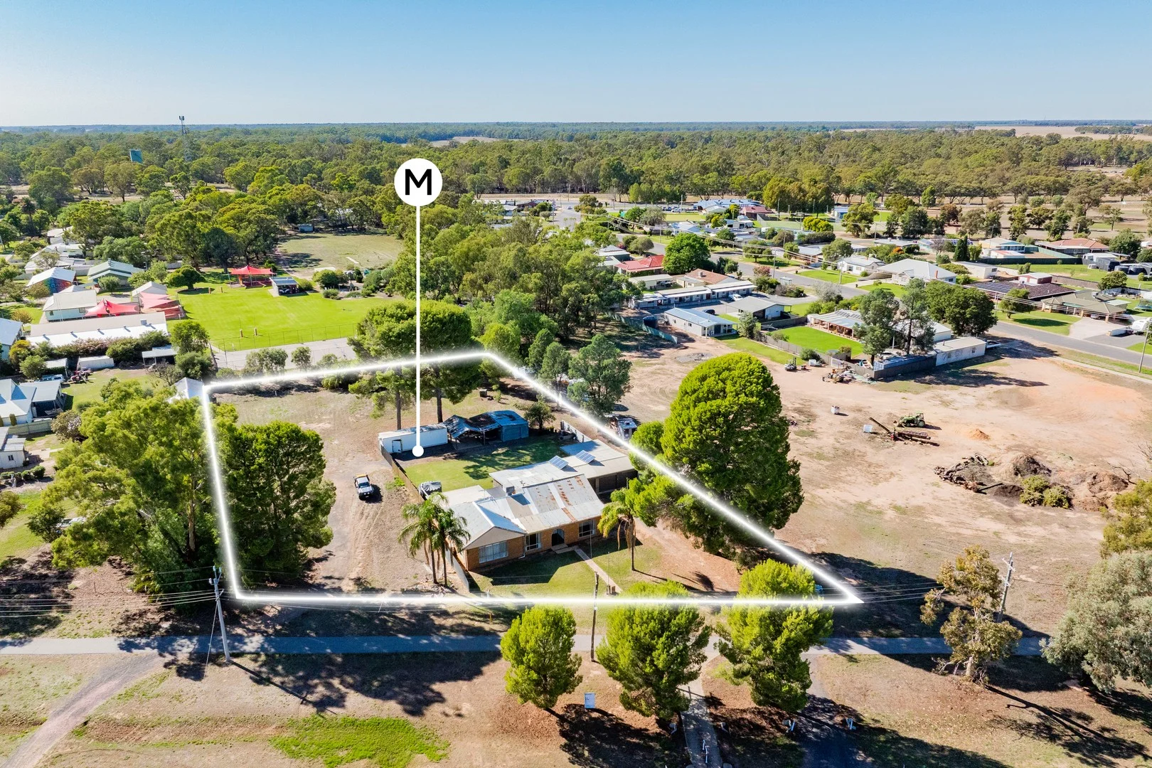32 Hay Road, Darlington Point NSW 2706