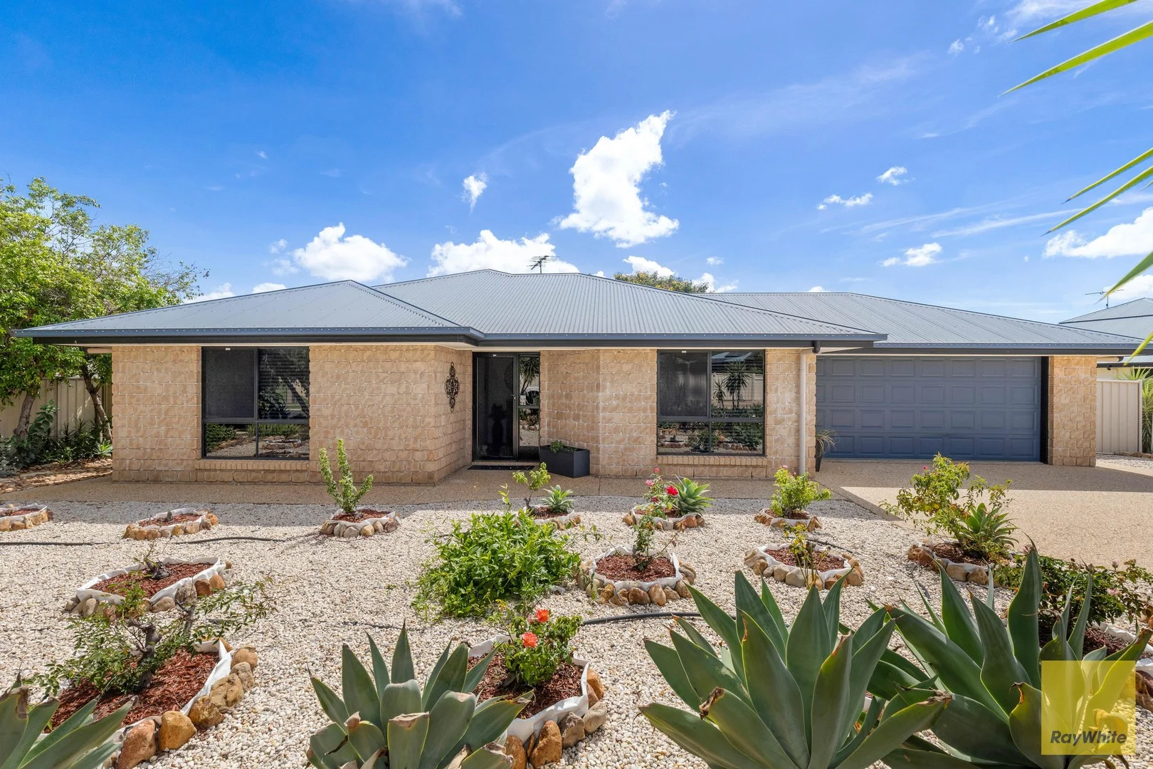 11 Chandon Court, Emerald QLD 4720