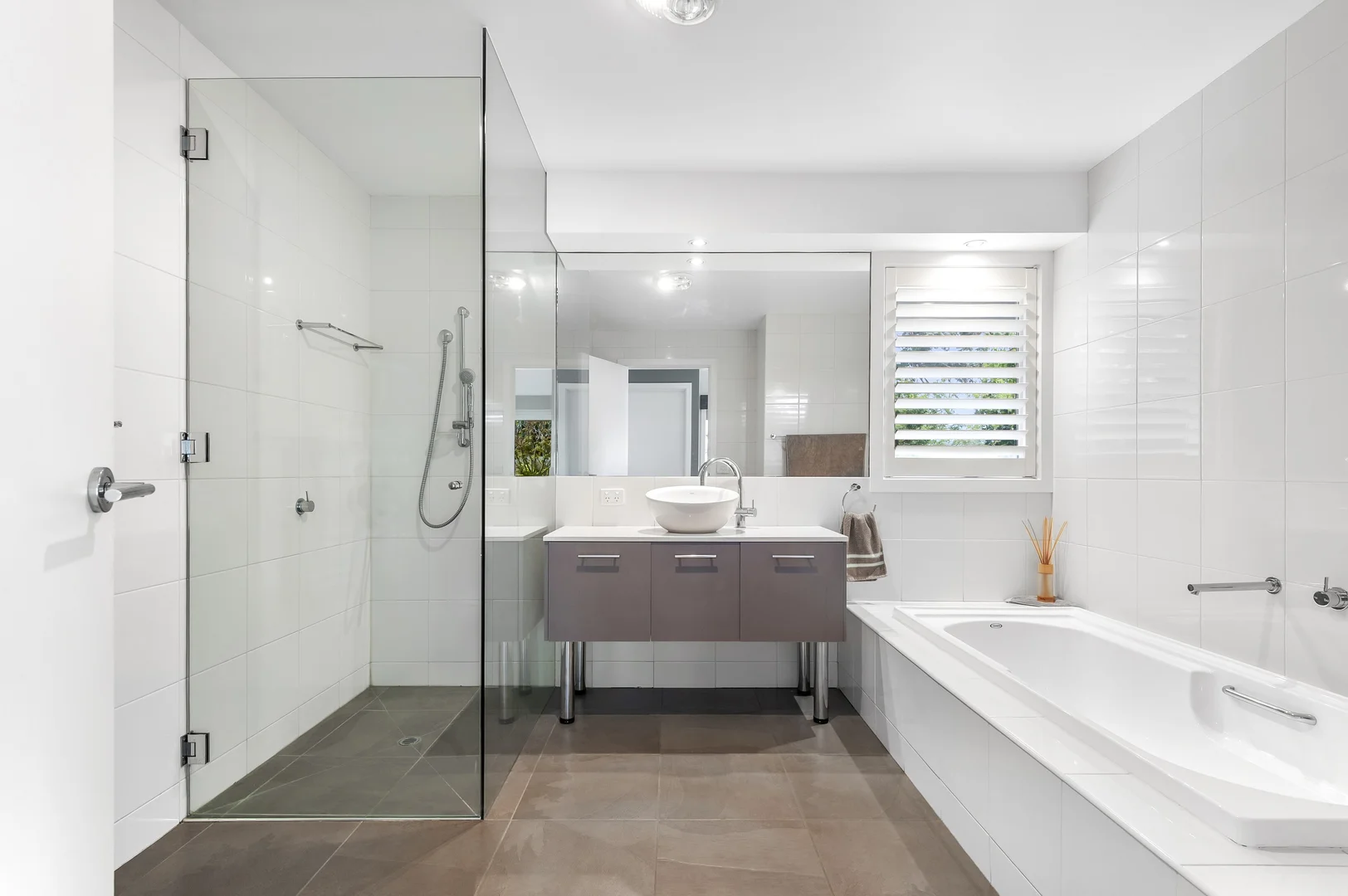 Additional image 12 of 1 View Point Road, McCrae VIC 3938