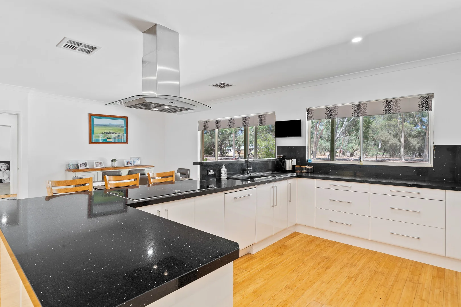 Additional image 9 of 120 Byford Meadows Drive, Oakford WA 6121