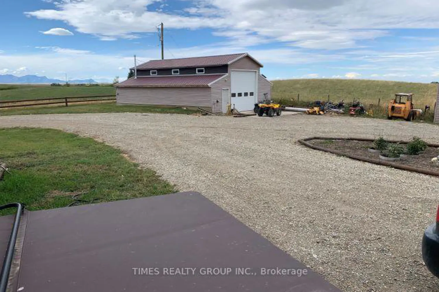22037 Range Road 280 photo 3