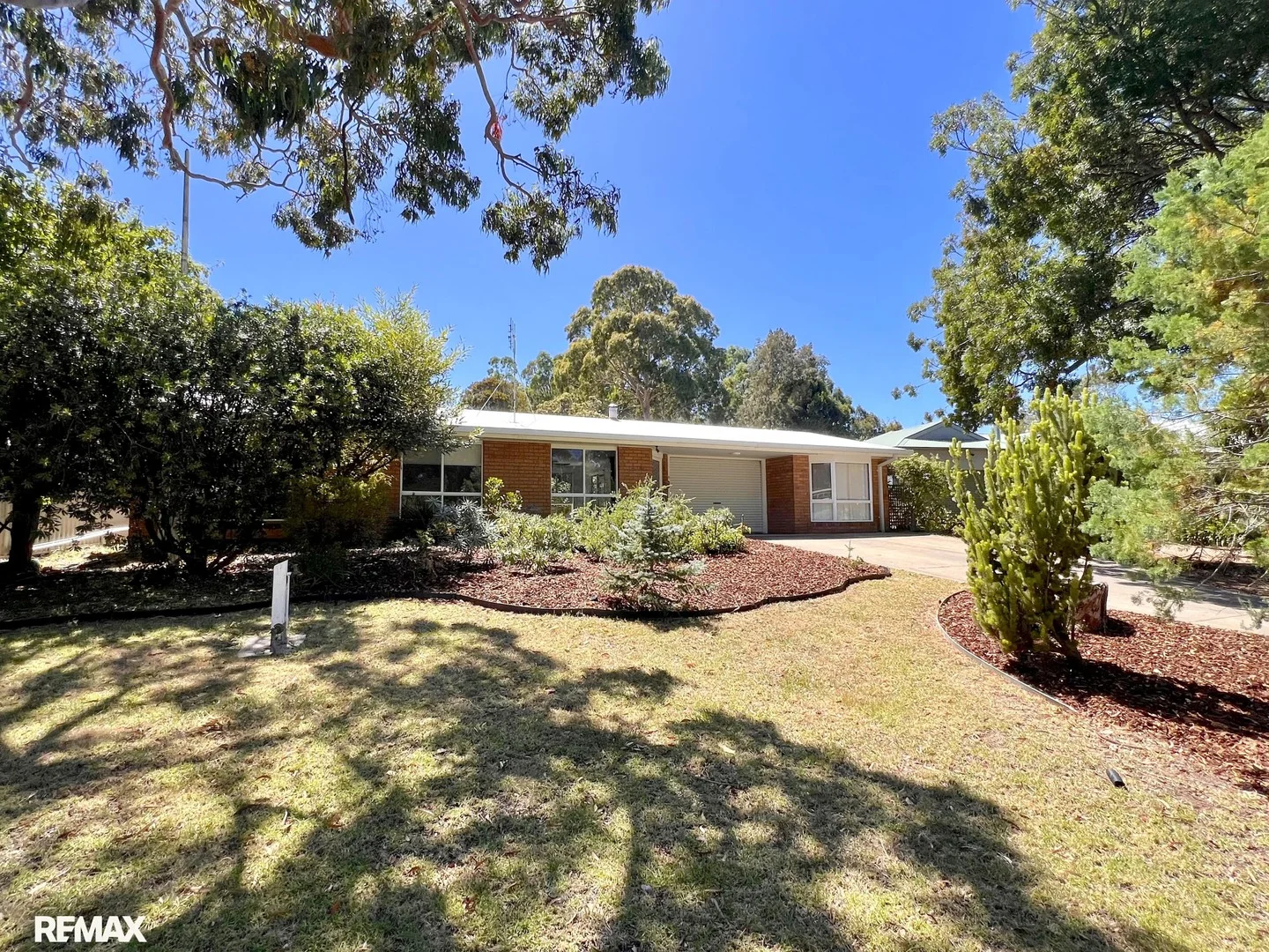 16 Fell Place, Metung VIC 3904