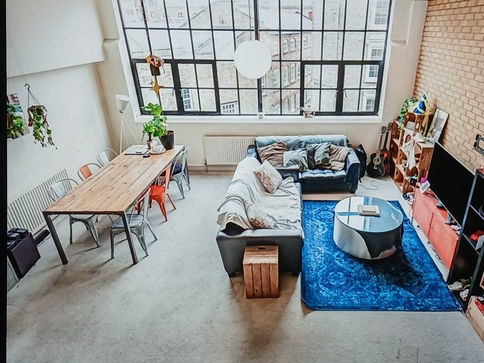 1 Bed Flat, Chimney Court, E1W, N1 7GU photo 3
