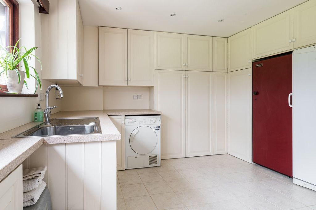 Additional image 16 of 5 bed detached house for saleWestfield Road, Oakley, Bedfordshire MK43