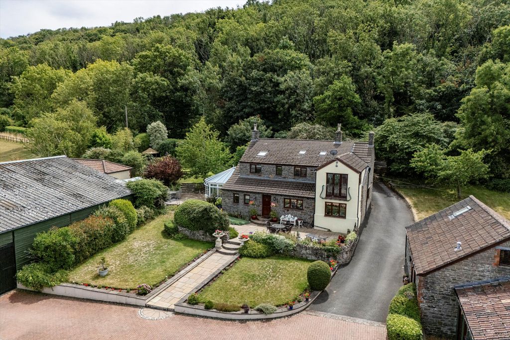 5 bed detached house for saleNortons Wood Lane, Clevedon, Somerset BS21