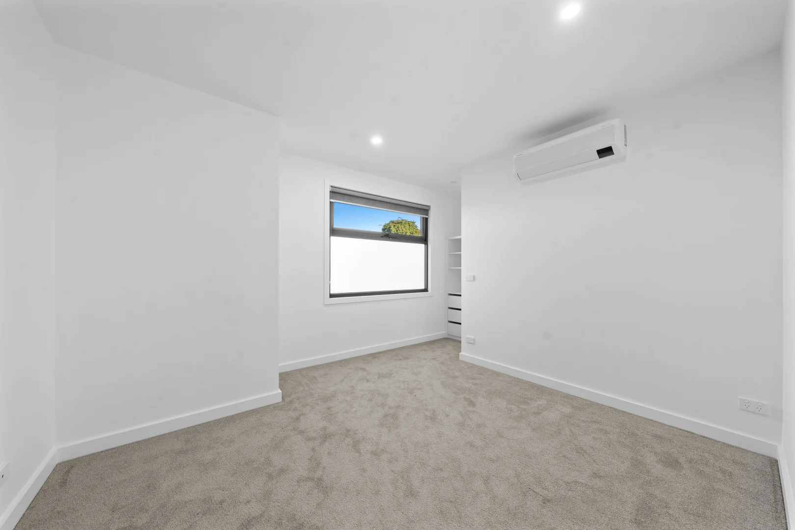 Additional image 4 of 2/17 Saint Johns Court, Narre Warren VIC 3805