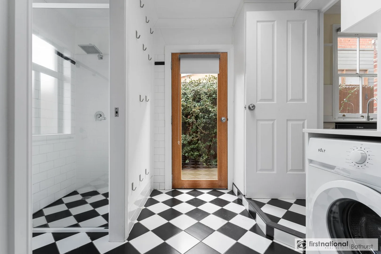 Additional image 3 of 54 Bentinck Street, Bathurst NSW 2795