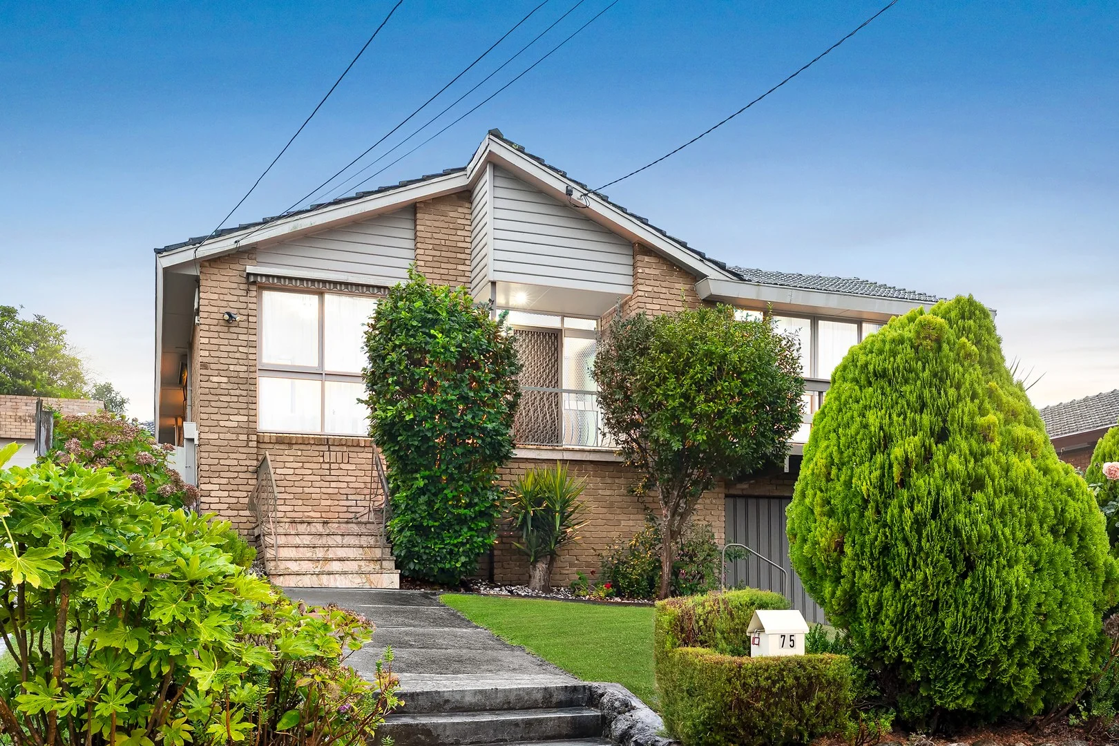 75 Canopus Drive, Doncaster East VIC 3109
