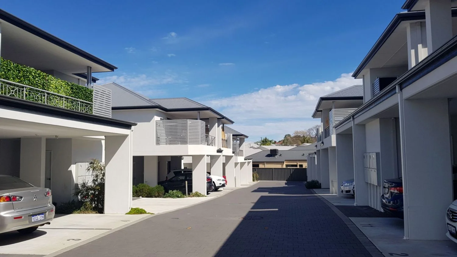 Additional image 14 of 2/33 Beechboro Road South, Bayswater WA 6053