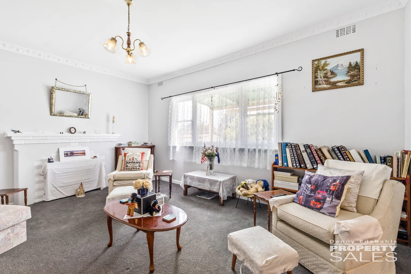 7 Moondarra Street, Moe VIC 3825 photo 3