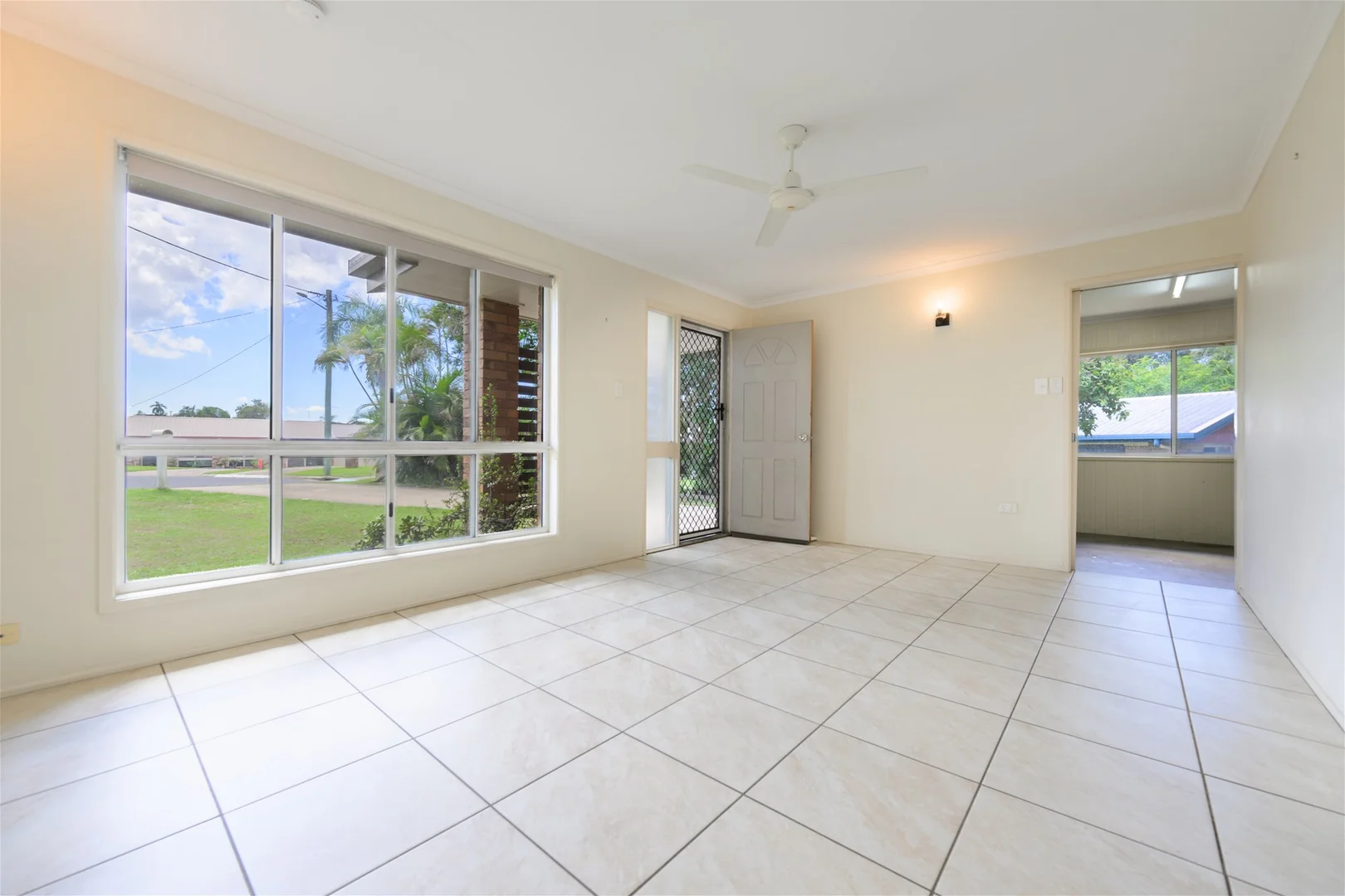 Additional image 3 of 12 Carpentaria Close, Clinton QLD 4680