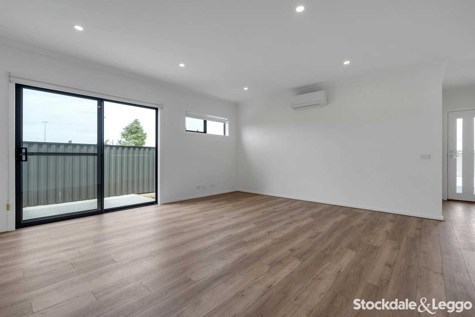 Additional image 4 of 27 Molesworth Crescent, Donnybrook VIC 3064