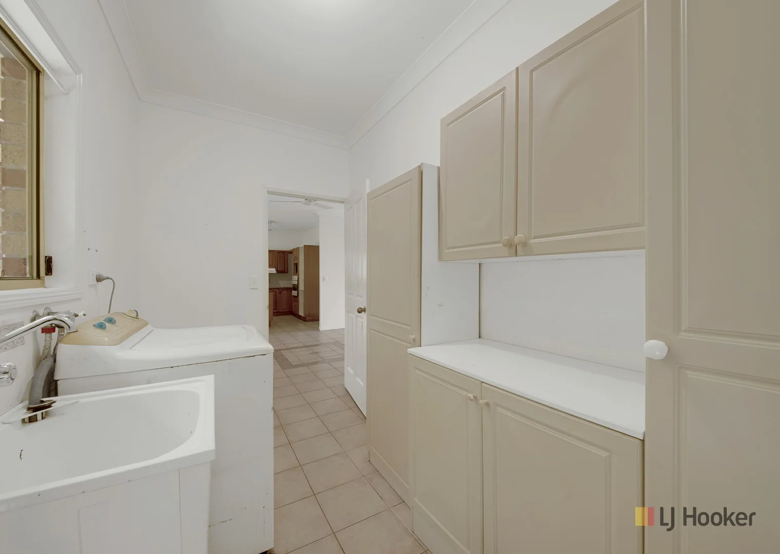 Additional image 15 of 18 Centenary Drive, Boyne Island QLD 4680