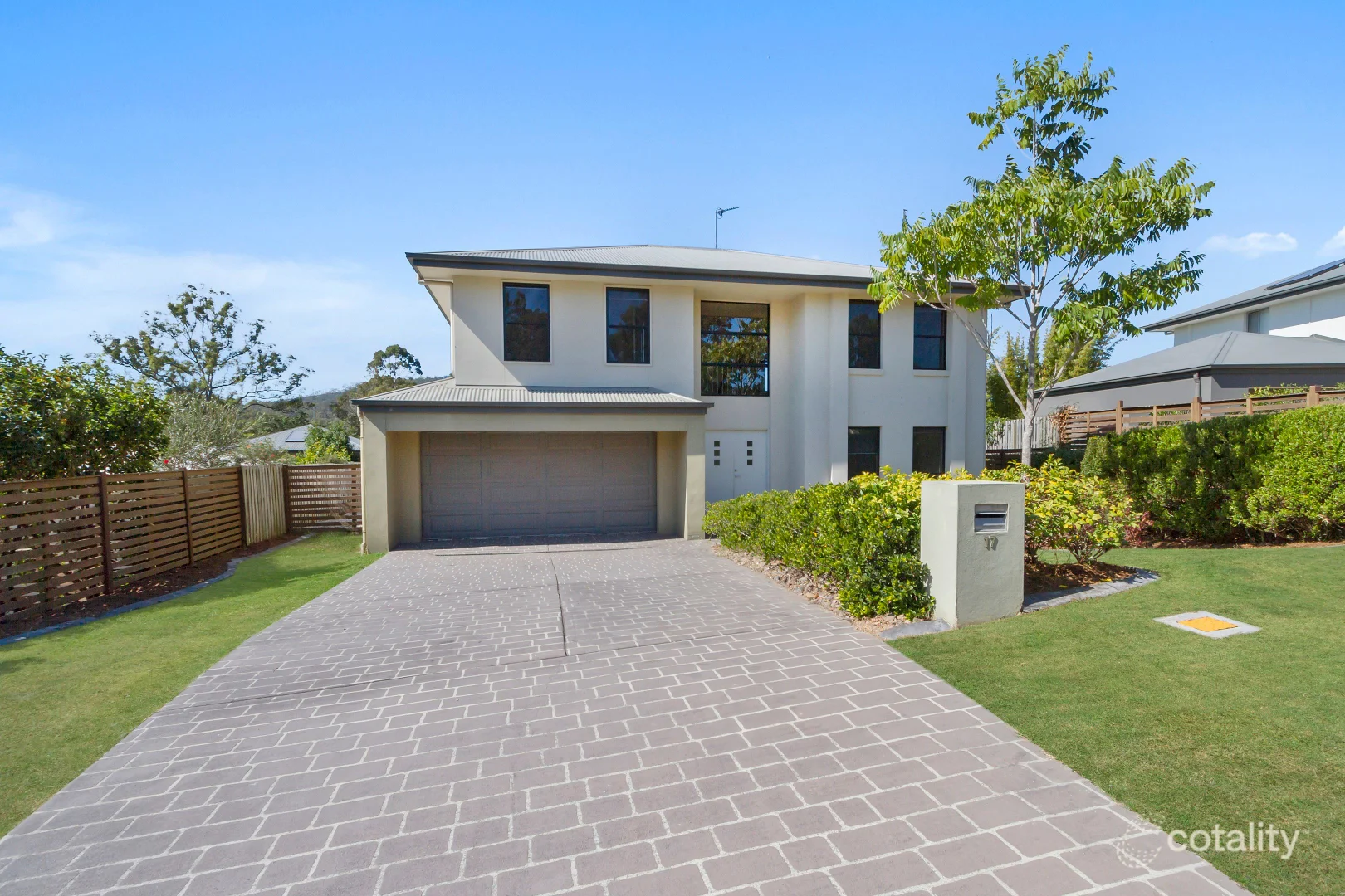 Additional image 2 of 17 Silver Dawn Crescent, Oxenford QLD 4210