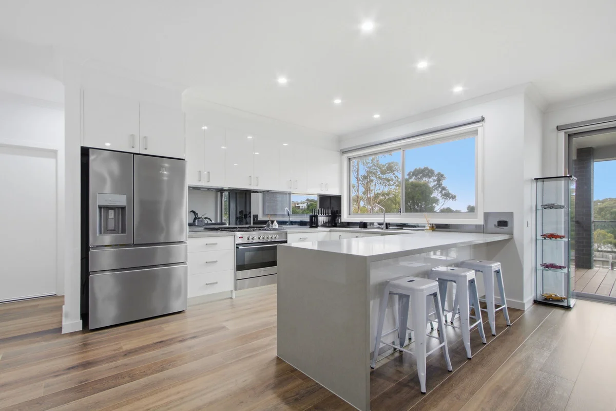 Additional image 9 of 2 Reggardo Rise, Lakes Entrance VIC 3909