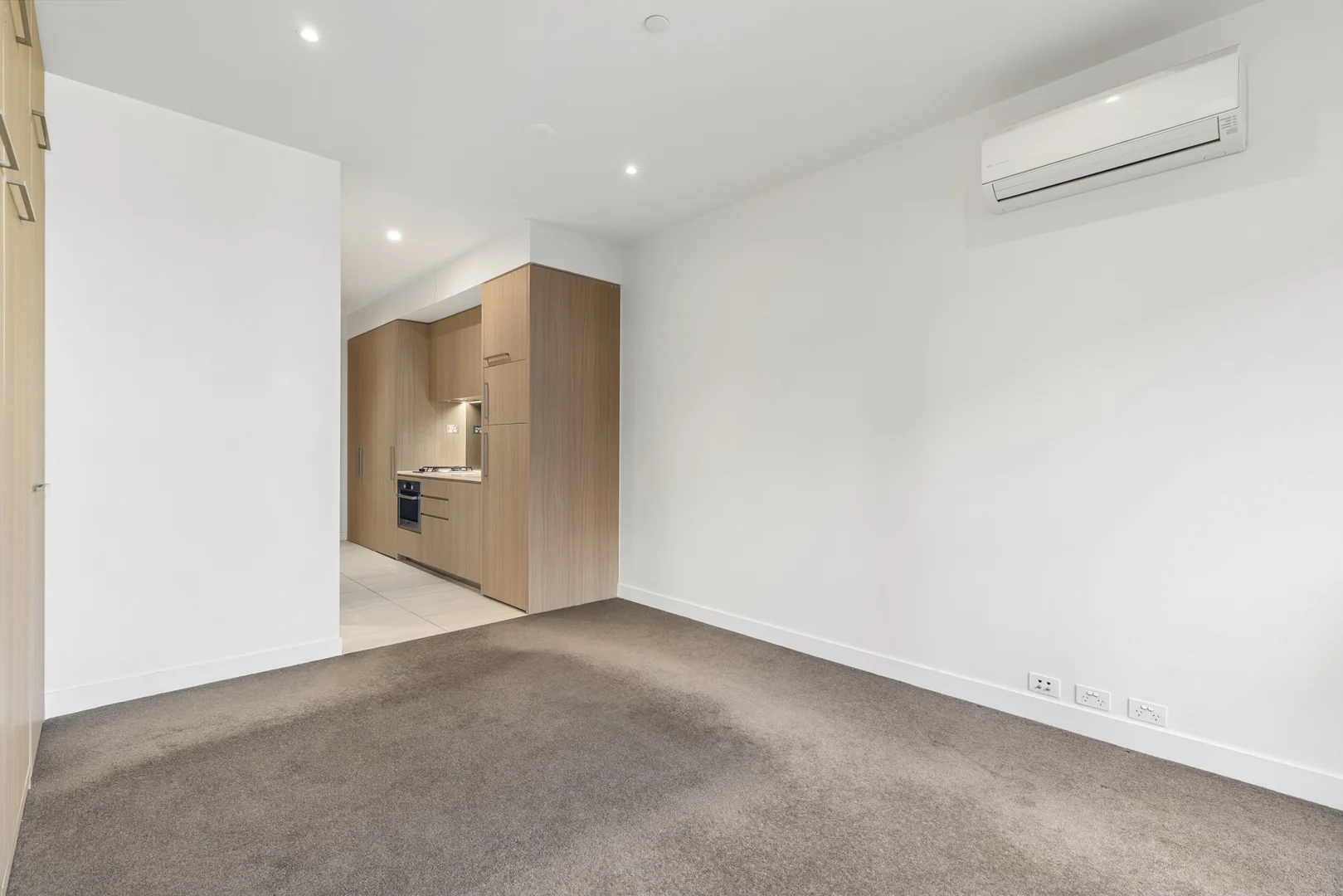 Additional image 6 of 2704/120 A'Beckett Street, Melbourne VIC 3000
