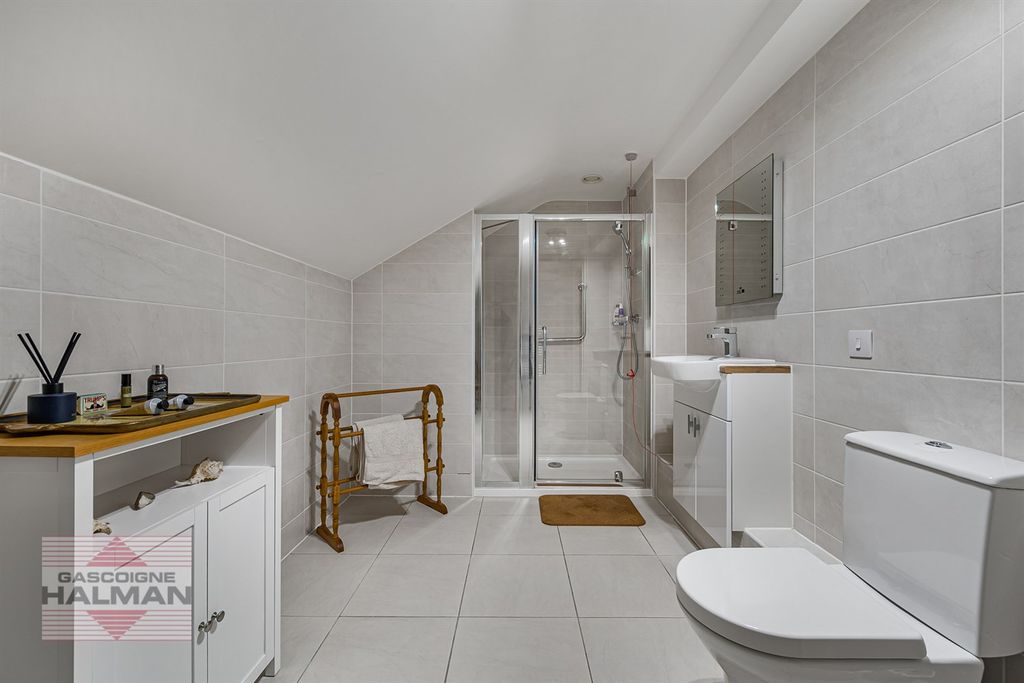 Additional image 16 of 2 bed flat for saleLawson Grange, Holly Road North, Wilmslow SK9