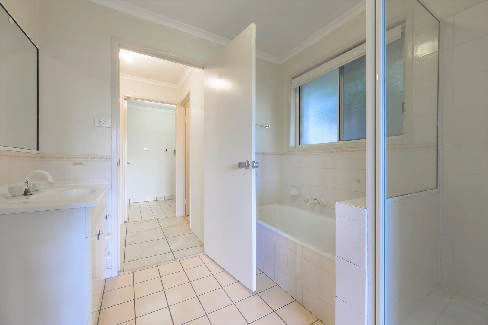 Additional image 8 of 12 Carpentaria Close, Clinton QLD 4680